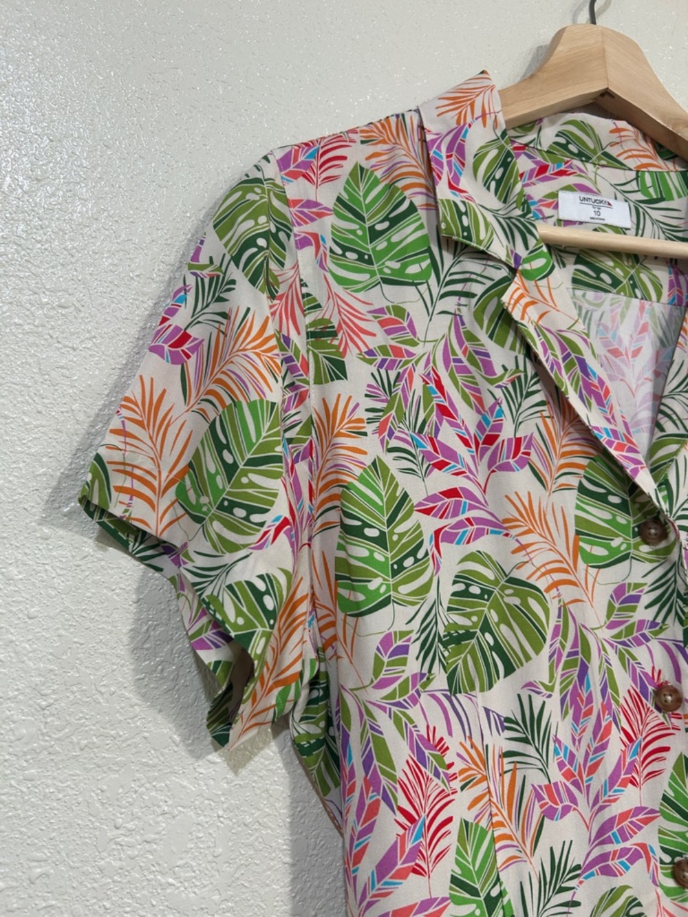 UNTUCKit Women’s JulieTropical Leaf Print Button Front Shirt Dress Sz 10 - Picture 5 of 13